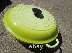 Le Creuset France #30 Enamel Cast Iron Round Dutch Oven With Lid (T)