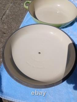 Le Creuset France #30 Enamel Cast Iron Round Dutch Oven With Lid (T)
