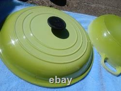 Le Creuset France #30 Enamel Cast Iron Round Dutch Oven With Lid (T)