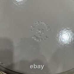 Le Creuset Gray Cast Iron 28 Oval Dutch Oven with Grill Pan Lid