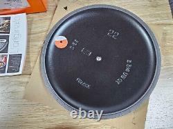 Le Creuset Marmit 22cm 2.7Qt Bluebell Purple Silver Knob Soup Pot Dutch oven NIB