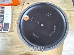 Le Creuset Marmite 22cm 2.7Qt Soup Pot Bluebell Purple Cast Iron Dutch Oven NEW