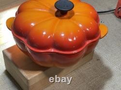 Le Creuset Orange Pumpkin Cocotte Dutch Oven Cast Iron Enamel Coated 2QT 1.9L