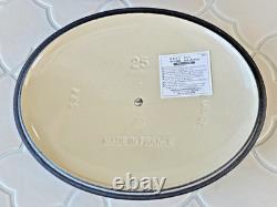 Le Creuset Oval Dutch Oven 25cm 3.5qt Cassis Purple Cast Iron Unused NoBox Scuff