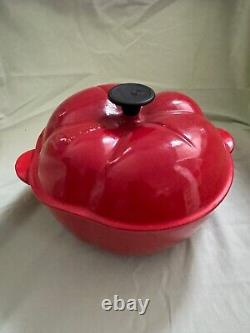 Le Creuset Red 2 Qt Tomato Dutch Oven Enamel Cast Iron LID Vintage Knob