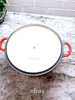 Le Creuset Red Cast Iron Dutch Oven #26, 5.5 Qt. Very Good Condition