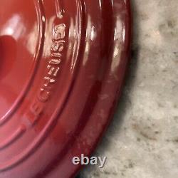 Le Creuset Red Signature Cast Iron Dutch Oven #26, 5.5 Qt. VUC