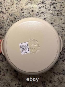Le Creuset Signature 5.5QT Round Dutch Oven in Brioche
