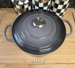 Le Creuset Signature 5.5 Qt Round Dutch Oven Oyster 4/P Bi Material Utensils