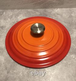 Le Creuset Signature Cast Iron 5.5 Quart Dutch Oven, Flame Orange NEW