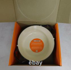 Le Creuset Signature Cast Iron 7.25 Quart Round Dutch Oven, Rhone NEW