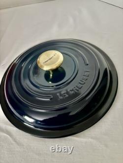 Le Creuset Signature Cast Iron French Oven, 2 1/2 Quart, Agave