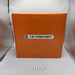Le Creuset Signature Enameled Cast Iron Oval Dutch Oven Oyster Flint Gray 8Qt