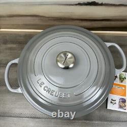 Le Creuset Signature Enameled Cast Iron Round Wide Dutch Oven 6 3/4-Qt Flaw Read