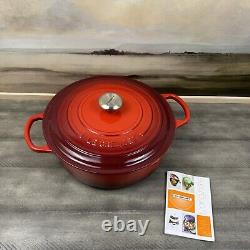 Le Creuset Signature Enameled Cast Iron Round Wide Dutch Oven 6 3/4-Qt. Red Read