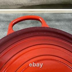 Le Creuset Signature Enameled Cast Iron Round Wide Dutch Oven 6 3/4-Qt. Red Read
