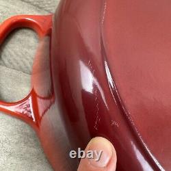 Le Creuset Signature Enameled Cast Iron Round Wide Dutch Oven 6 3/4-Qt. Red Read