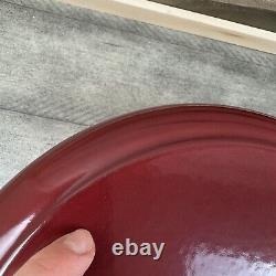 Le Creuset Signature Enameled Cast Iron Round Wide Dutch Oven 6 3/4-Qt. Red Read