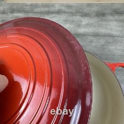 Le Creuset Signature Enameled Cast Iron Round Wide Dutch Oven 6 3/4-Qt. Red Read