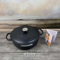 Le Creuset Signature Enameled Cast Iron Wide Dutch Oven 6 3/4 Qt Matte Black OB