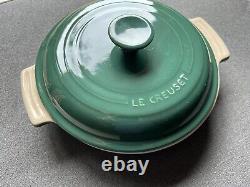 Le Creuset Stoneware 8.5 Round Baking Casserole Dutch Oven WithLid Green