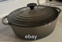 Le Creuset Traditional Round Dutch Oven 2.75 QT Oyster Grey with Lid GUC