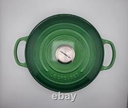 Le Creuset Wide Dutch Oven #24 Signature 3.5 Qt Bamboo In Good Condition