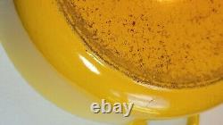 Le Creuset Yellow Dutch Oven 5.5 Quart Enameled Cast Iron Round Oven