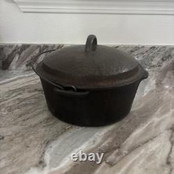 Level Dutch Oven Pot Cast Iron Hammered Unmarked Camping With Lid