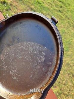 Lodge Hammered Cast Iron 4 In 1 Skillet Dutch Oven Lid Nice Cooking Surface