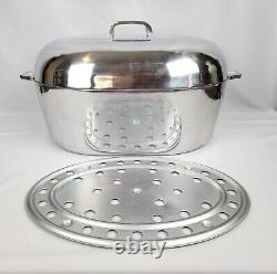 Magnalite Classic Large 18 Inch Aluminum Roaster Oval Dutch Oven 18 Qt with Trivet