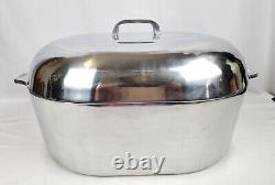 Magnalite Classic Large 18 Inch Aluminum Roaster Oval Dutch Oven 18 Qt with Trivet