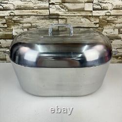 Magnalite Classic Large 18 Inch Roaster Oval Dutch Oven 18 Qt Aluminum withTrivet