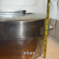 Magnalite GHC Country Collection 15.5 In. 12 Qt. Dutch Oven Roaster w Lid Trivet