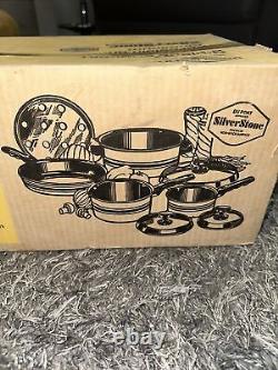 NEW Vintage West Bend 8-Piece Porcelain On Aluminum Made with SilverStone 16-97