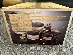 NEW Vintage West Bend 8-Piece Porcelain On Aluminum Made with SilverStone 16-97