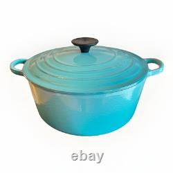 NOS LeCreuset 24 Dutch Oven Caribbean Blue 4.2 L 4.5 qt Round Enameled Cast Iron