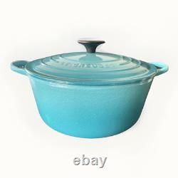 NOS LeCreuset 24 Dutch Oven Caribbean Blue 4.2 L 4.5 qt Round Enameled Cast Iron
