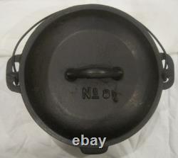 NUMBER 8 MARTIN CAST IRON DUTCH OVEN With LID & HAMBURGER LOGO FLORENCE ALABAMA