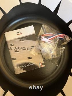 New Staub 6qt Shallow Wide Round Cocotte Dutch Oven Grenadine + Pig Knob 1132987