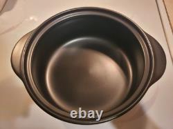 Pampered Chef Rockcrok 4 Qt Dutch Oven Rock Crock with Glass Lid Pot Black EUC