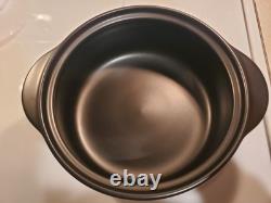 Pampered Chef Rockcrok 4 Qt Dutch Oven Rock Crock with Glass Lid Pot Black EUC