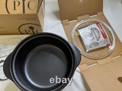 Pampered Chef Rockcrok Everyday Dutch Oven 2 Pc Set 4 Qt with Lid & Recipes NIB