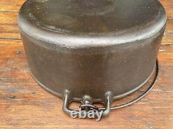 Pre Griswold Erie #9 Smooth Top Low Dome Lid Dutch Oven