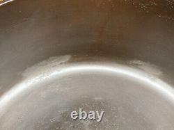 Pre Griswold Erie #9 Smooth Top Low Dome Lid Dutch Oven