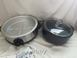 Preowned Pampered Chef 4 Qt Rockcrok Dutch Oven With LID And Slow Cooker Stand