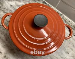 RARE VTG Le Creuset Burnt Sienna 2 Quart Dutch Oven B/18 circa 1950's