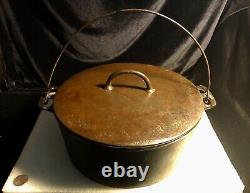 Rare Pre Griswold ERIENo. 9 Dutch Oven With No. 9 838 FLAT Lid Excellent Example