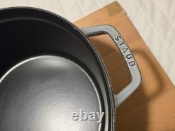 STAUD Cast Iron 13.25 qt, Round, Dutch Oven, Gray