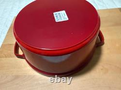 STAUD Cast Iron 7 qt, Round, Dutch Oven, Cranberry